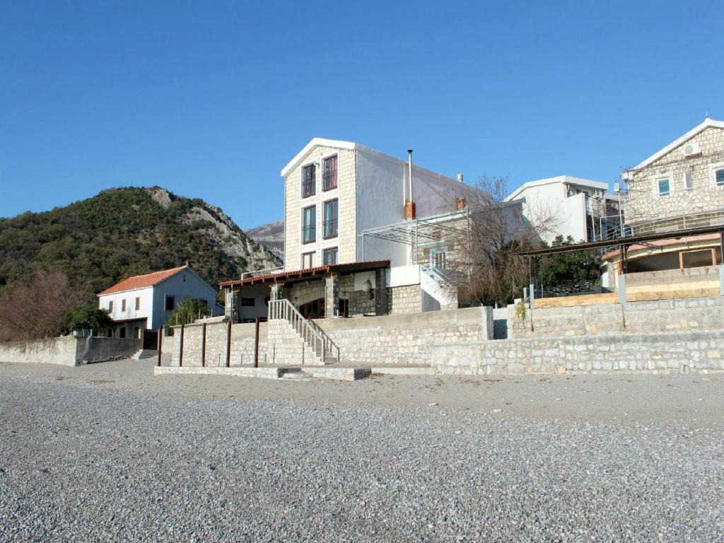 Apartments Galija Petrovac エクステリア 写真