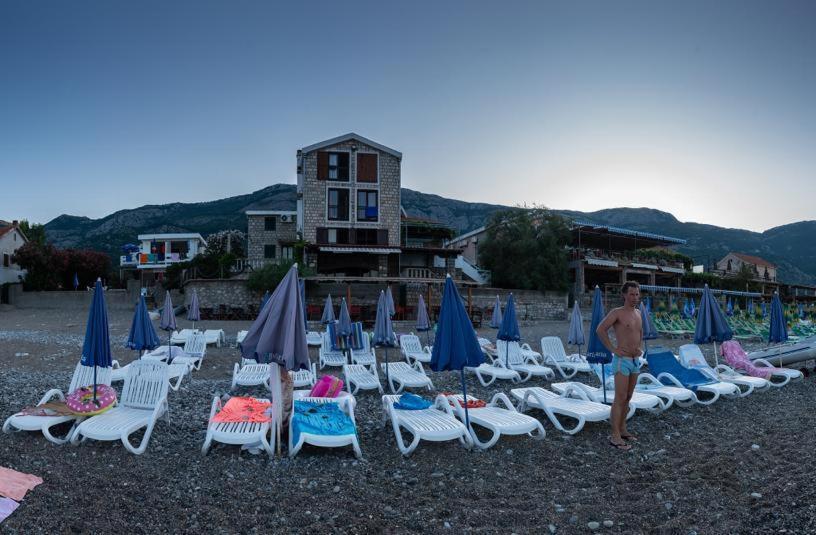 Apartments Galija Petrovac エクステリア 写真