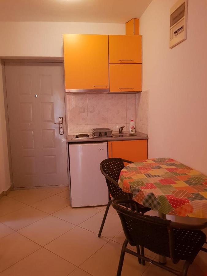 Apartments Galija Petrovac エクステリア 写真